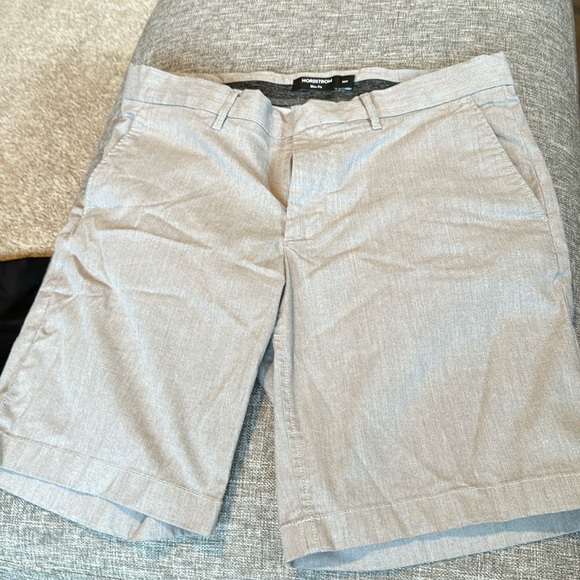 Nordstrom slim fit platform shorts - Picture 1 of 10